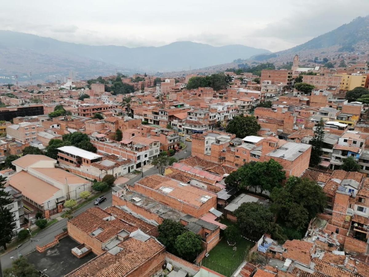 Apartamento Vistas Lindas Cerca Centro Medellín Buitenkant foto
