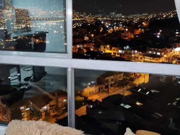 Apartamento Vistas Lindas Cerca Centro Medellín Buitenkant foto