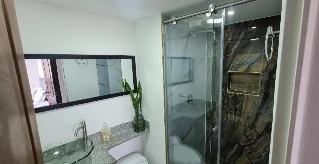 Apartamento Vistas Lindas Cerca Centro Medellín Buitenkant foto