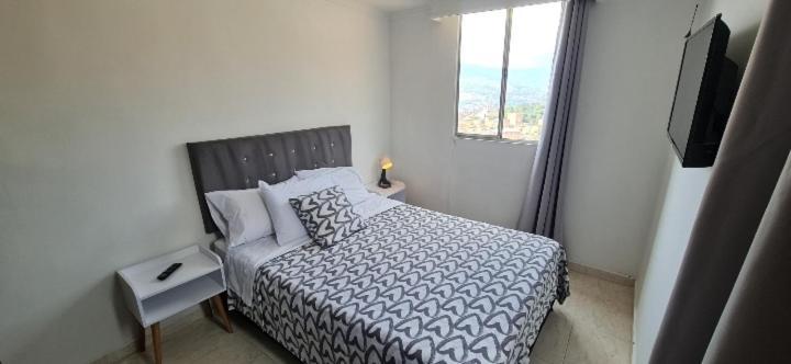 Apartamento Vistas Lindas Cerca Centro Medellín Buitenkant foto