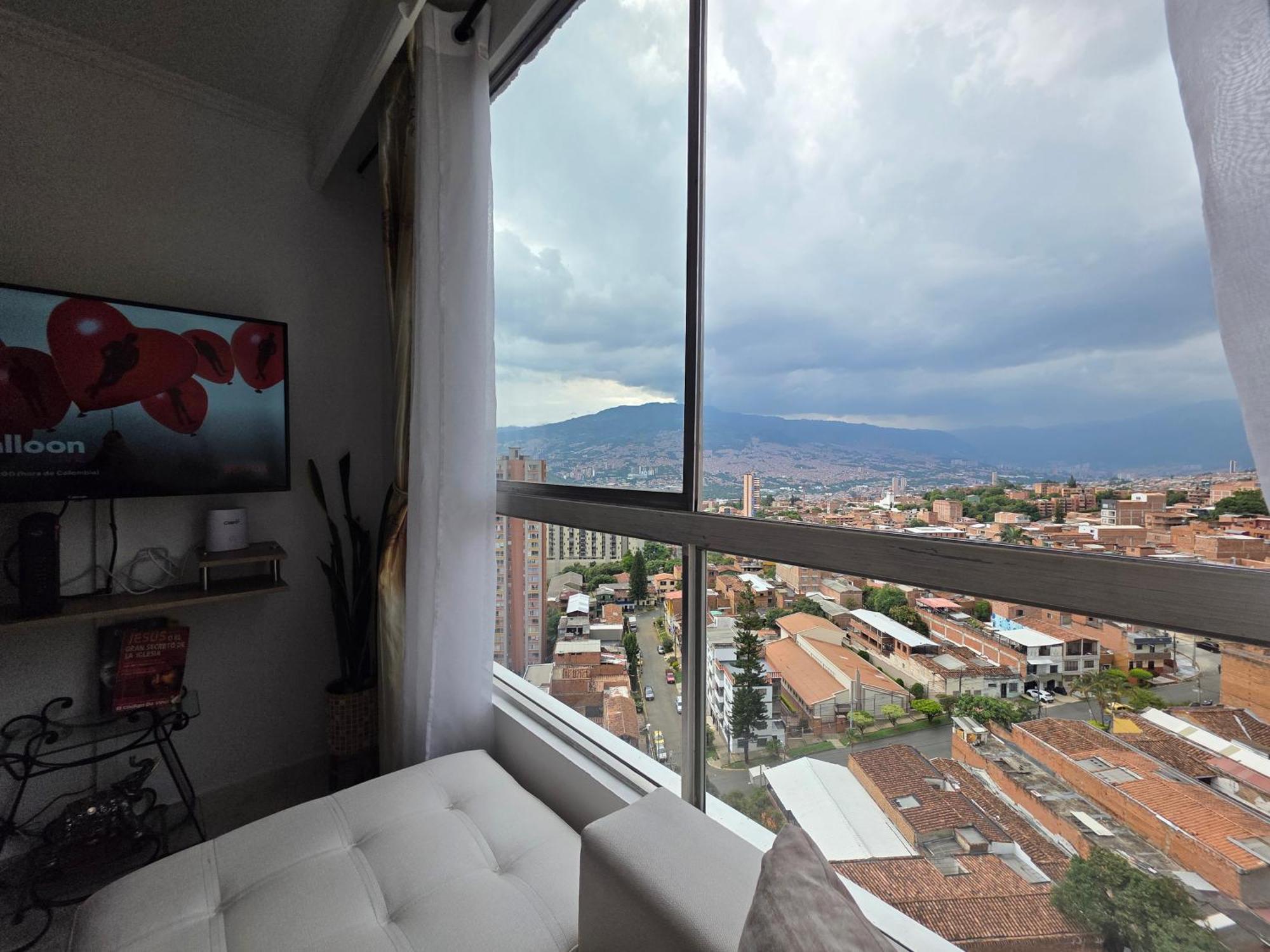 Apartamento Vistas Lindas Cerca Centro Medellín Buitenkant foto
